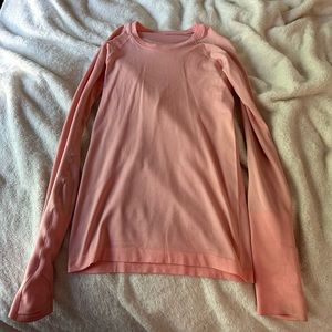 Lululemon long sleeve swiftly tech
